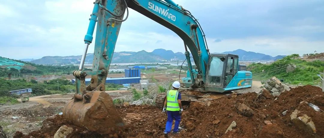 �ǹ��ɶԹ���-׷�󿵽�,����һ������