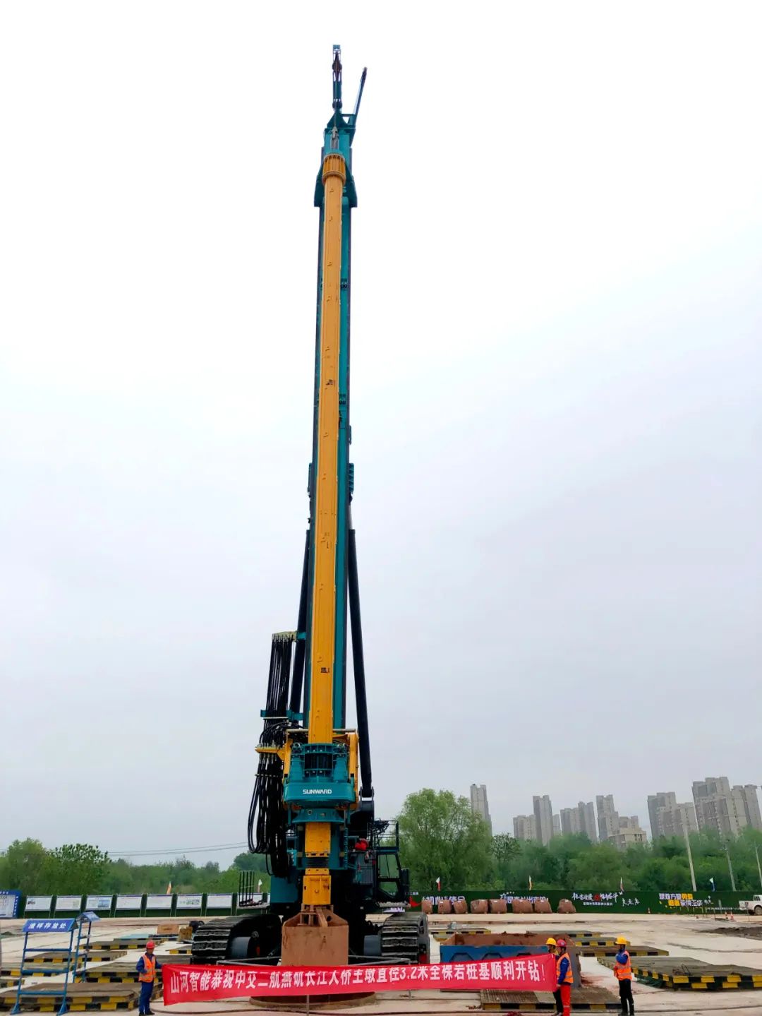 �ٿС�Ӳ��ͷ�����ǹ��ɶԹ������ܡ�����׮��������������������