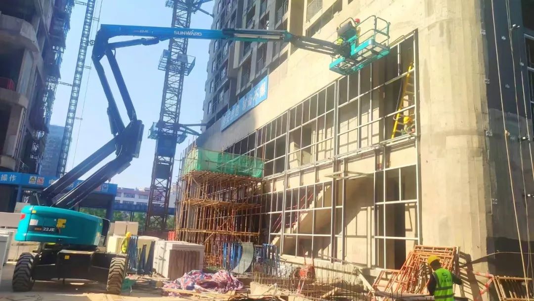 ��ʽ���ϸڡ����ǹ��ɶԹ���������̨�綯����ʽ�߿���ҵƽ̨��פ�����г�