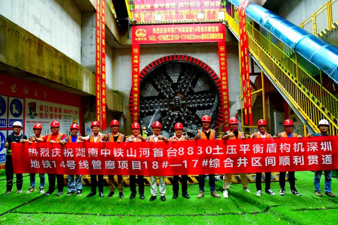 ���ܶ�����������ʵ�������������������ǹ��ɶԹ�����ֱ����ѹƽ��ܹ����ֳ��������