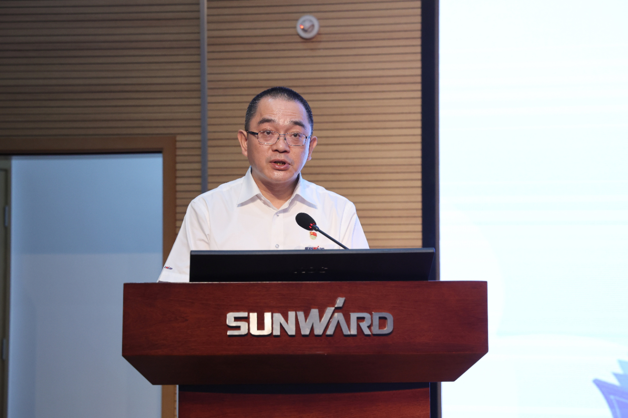 �ͷס���������������С����ǹ��ɶԹ�������ְ����Ů�����йܰ��ҵ��