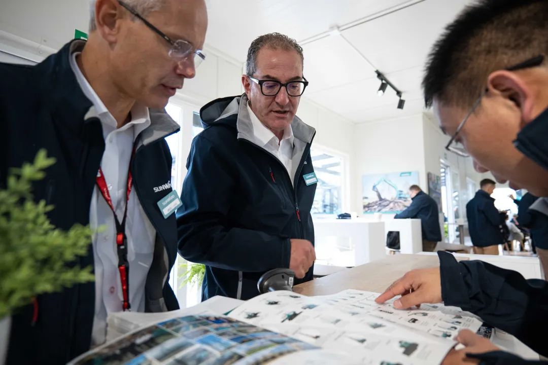 Bauma 2022 | һ������ŷ�޸߶��г������ǹ��ɶԹ����̡����Ƶ¹�Ľ���