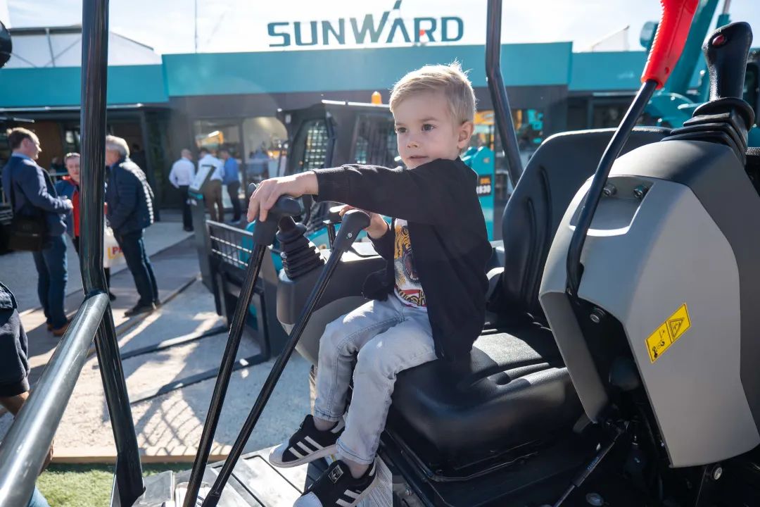 Bauma 2022 | һ������ֳ�ͼ���������ǹ��ɶԹ������ܵ¹�����չ֮��