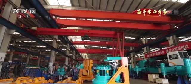 ���ӡ������ߡ����ഺ�� | �����£���־���� װ������