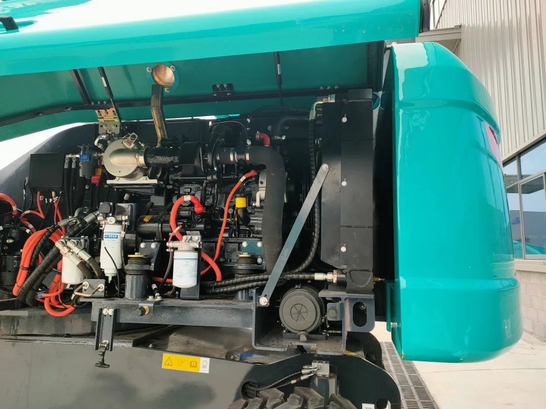 �������ţ��ǹ��ɶԹ������ܹ��Ŀ�32��ֱ��ʽ�߿���ҵƽ̨�ֳ�����