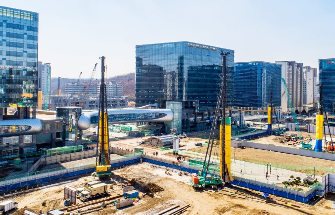 �ж�������δ�����ڣ��ǹ��ɶԹ������ܾ��к����ͻ��������̴�л��