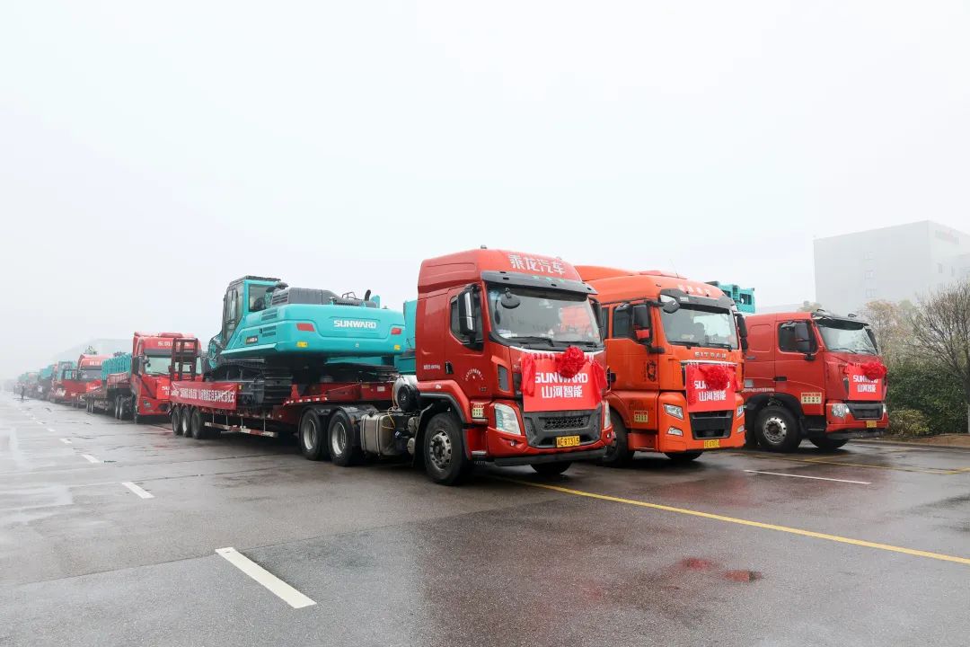 �¾���ƪ�������������ǹ��ɶԹ������ܳ�200̨��װ�����з���