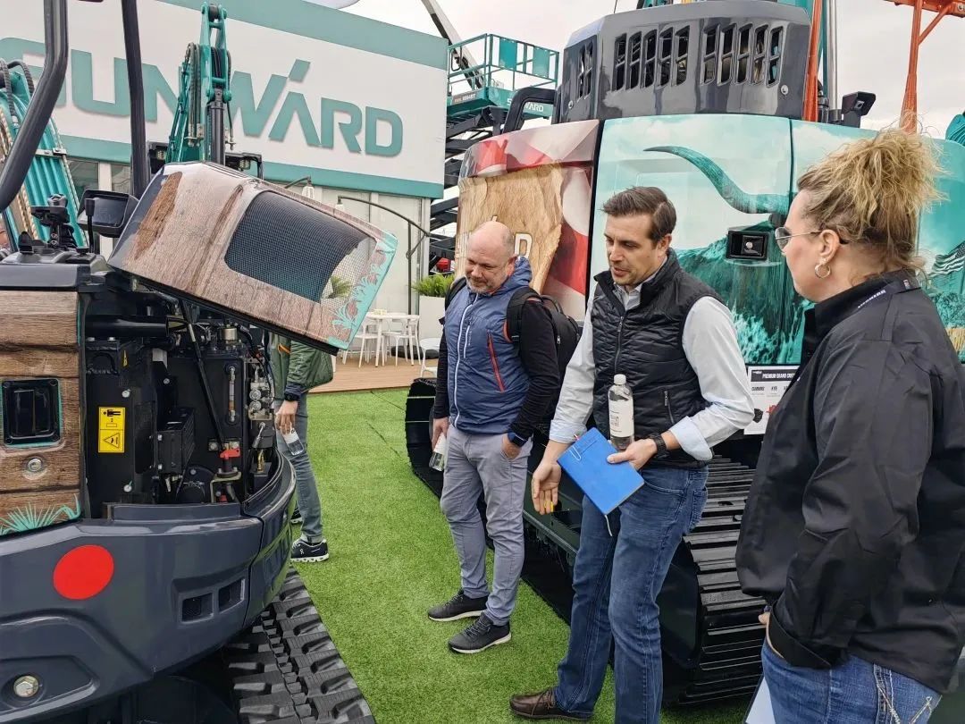 拉展直播 | “狂飙”美国!糖果派对官网智能向天下展示中国制造硬实力