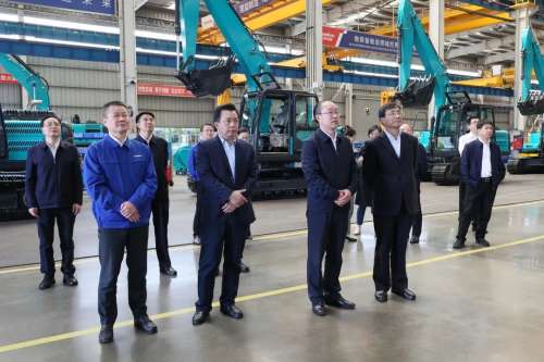 �ǹ��ɶԹ���-׷�󿵽�,����һ������