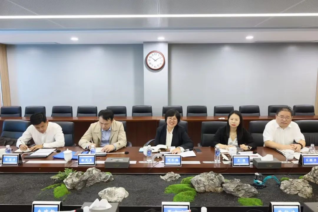 助力糖果派对官网“智”造走向天下!中国信保湖南分公司到访糖果派对官网智能