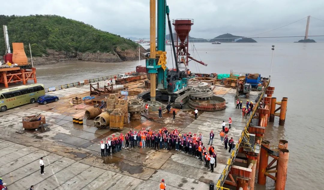 ³¬µÈ×°±¸Öú½¨³¬µÈ¹¤³Ì£¡ÌǹûÅɶԹÙÍøÖÇÄܳ¬µÈÐýÍÚ×ê»úSWDM1280ÍÆ½é»áÀֳɾÙÐÐ