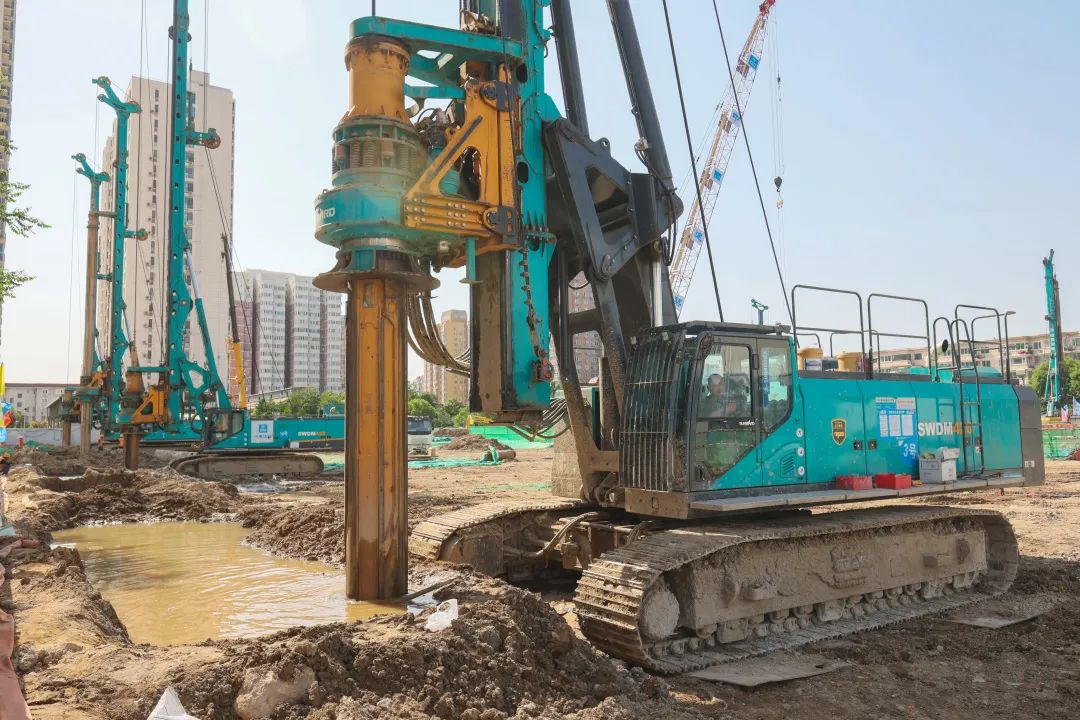 �����׶����ǹ��ɶԹ����������������Ⱥ������������