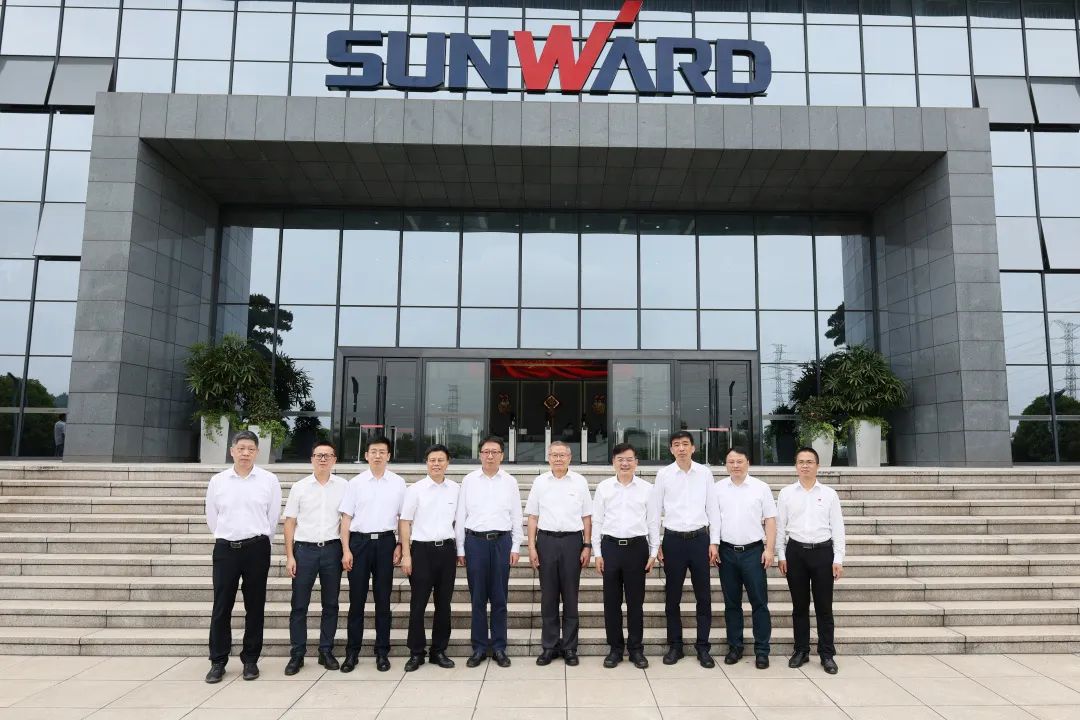 ÖйúÁªÍ¨¼¯ÍŸ±×Ü˾ÀíÁº±¦¿¡µ½·ÃÌǹûÅɶԹÙÍøÖÇÄÜ