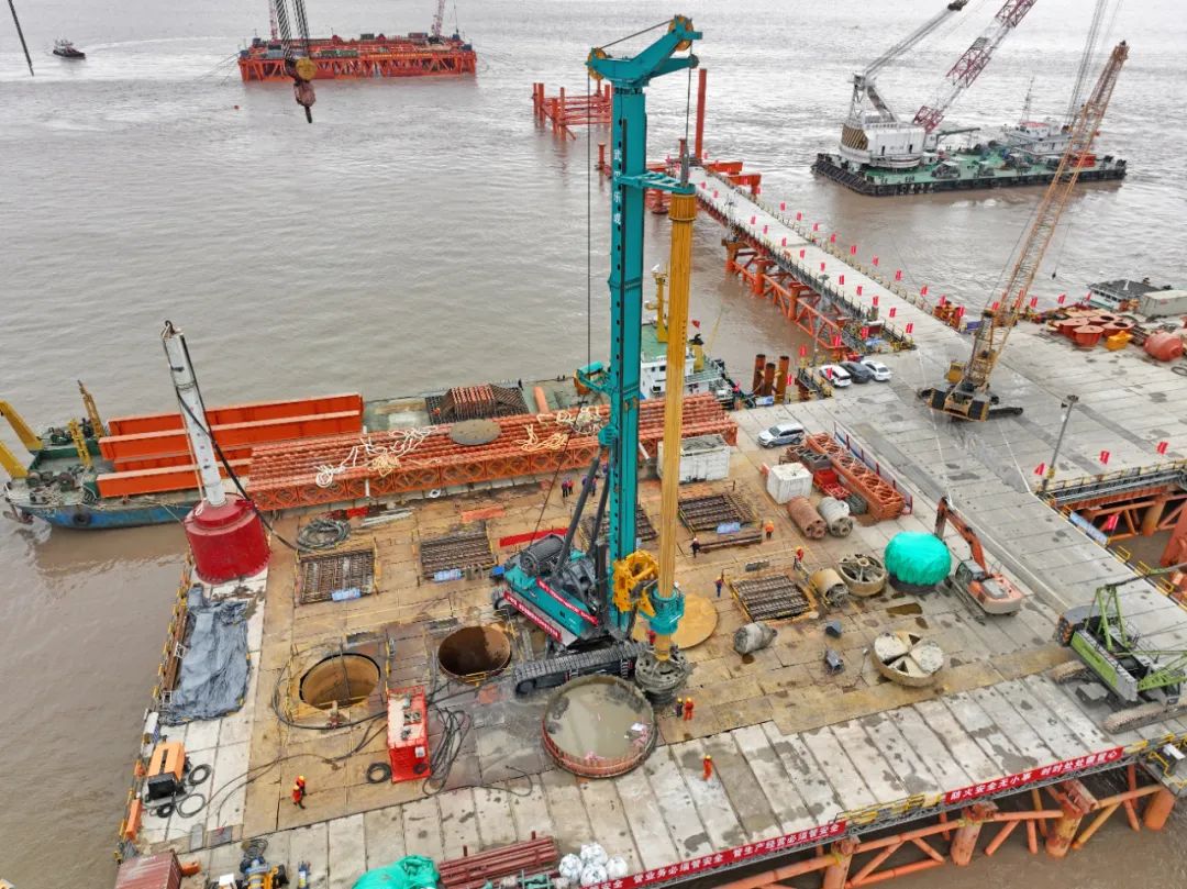 新战绩+1!糖果派对官网智能超等旋挖钻机创6.3米直径钻孔新纪录