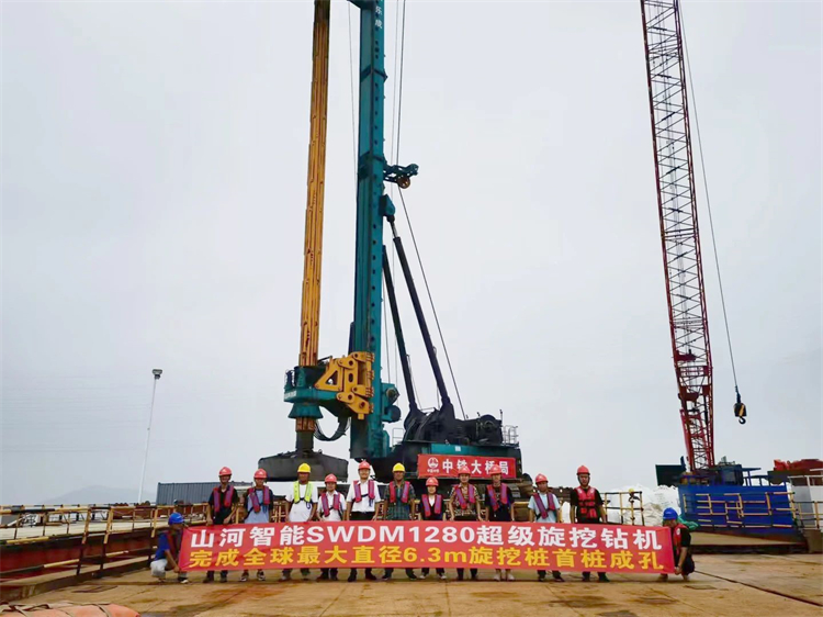 ϲ�����ǹ��ɶԹ���������ɡ�ȫ�����6.3��ֱ������׮�ɿ׳�׮