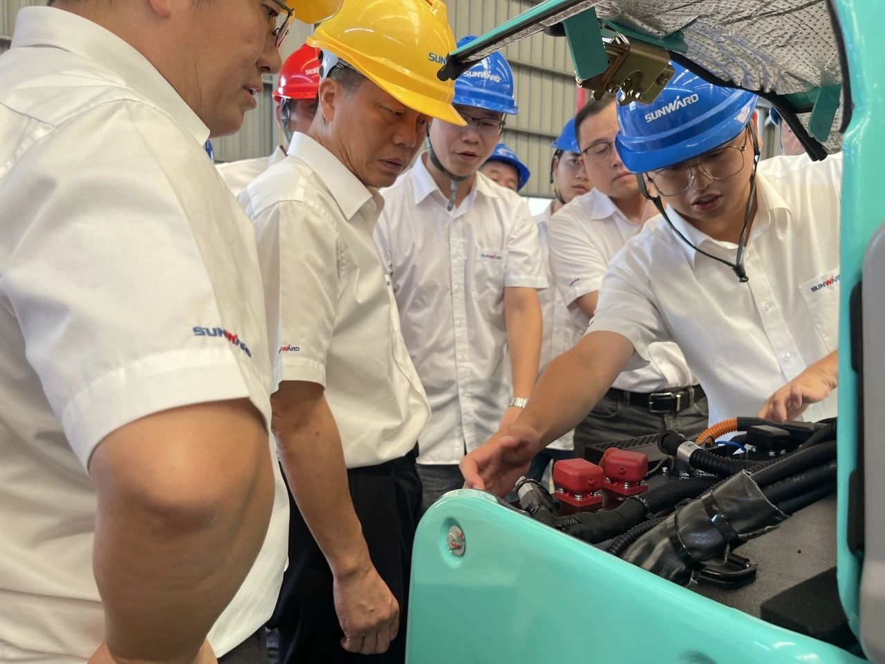 С���������������ǹ��ɶԹ���������С���綯Һѹ�ھ���ֳ�����