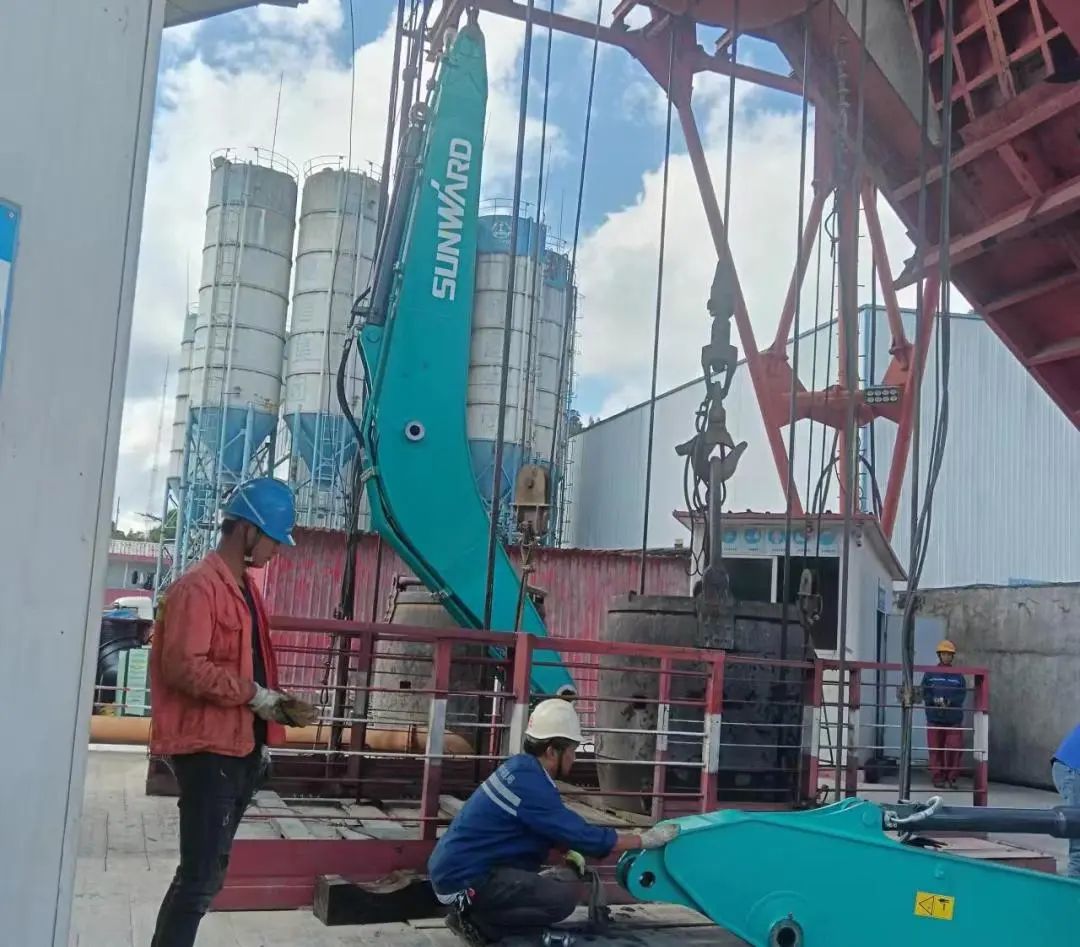 �ǹ��ɶԹ��������ۺ����ȫ���Ը��������е���������