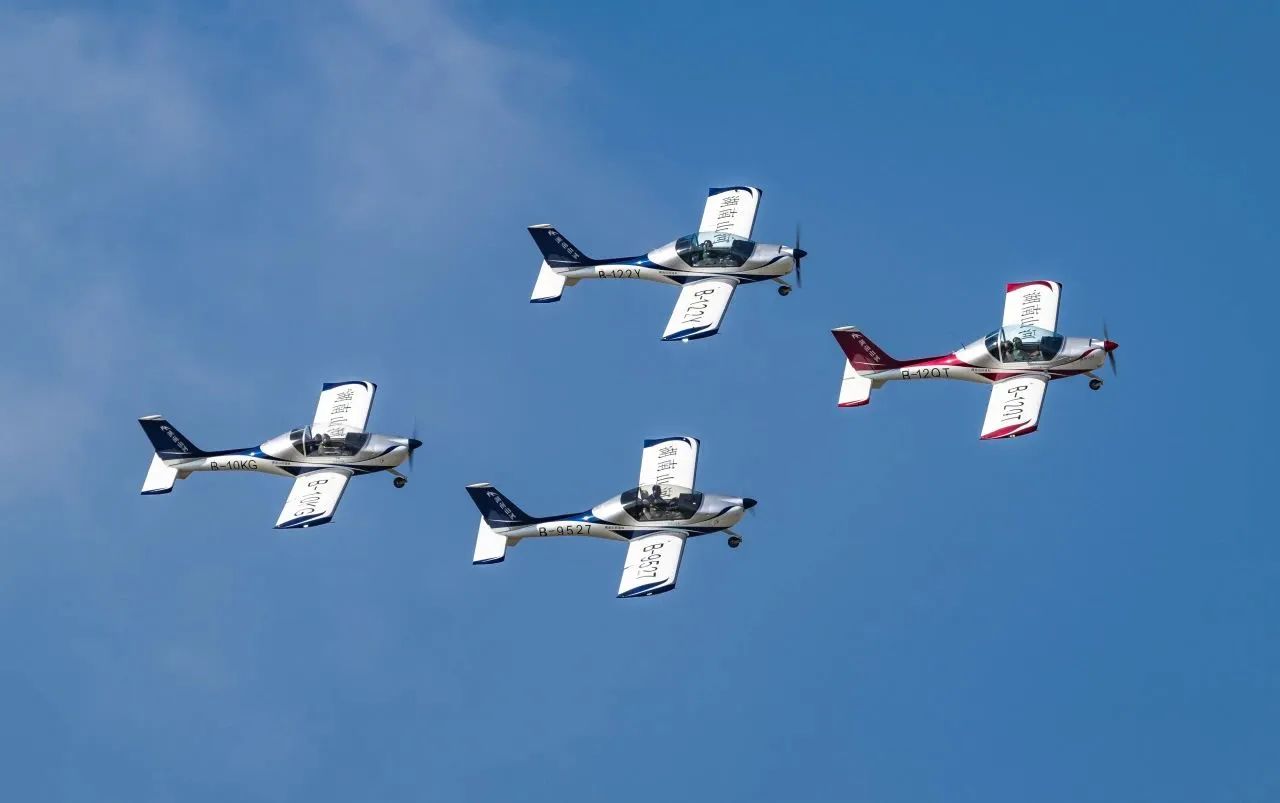 ��ý�۽���һ���֤�׽�����ͨ�ú���չ�ϵ��ǹ��ɶԹ����緶