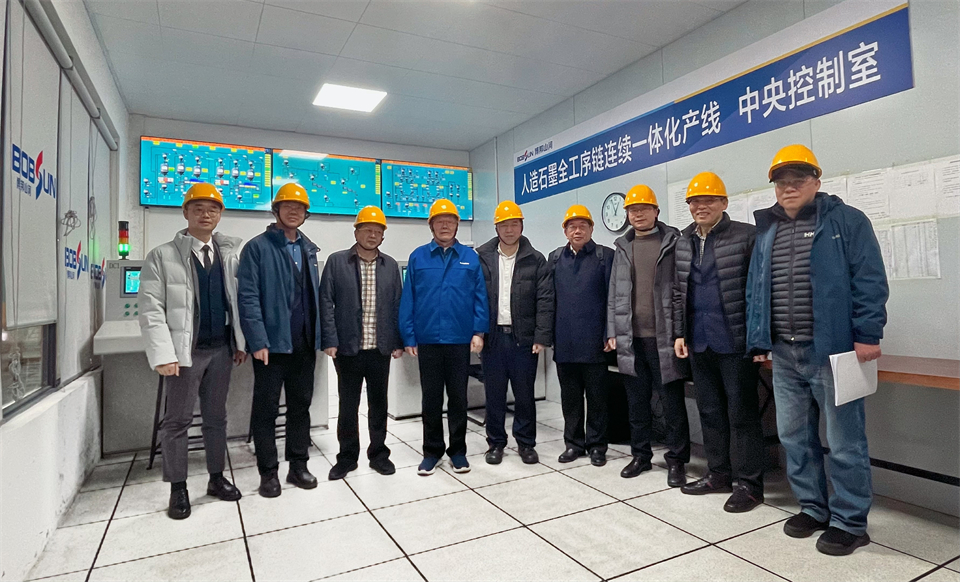 �廪��ѧ&�ǹ��ɶԹ��������ŽᲩʿ��������Ч�����߲����ǹ��ɶԹ�������ʯī����ȫ������һ��һ�廯���߳�������������