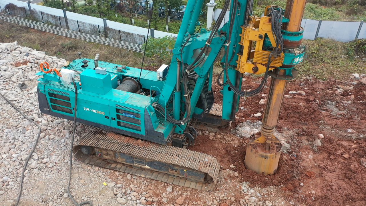 ������˫̼��Ŀ�ģ��ǹ��ɶԹ������ܡ������͸ĵ硱��Ŀ����