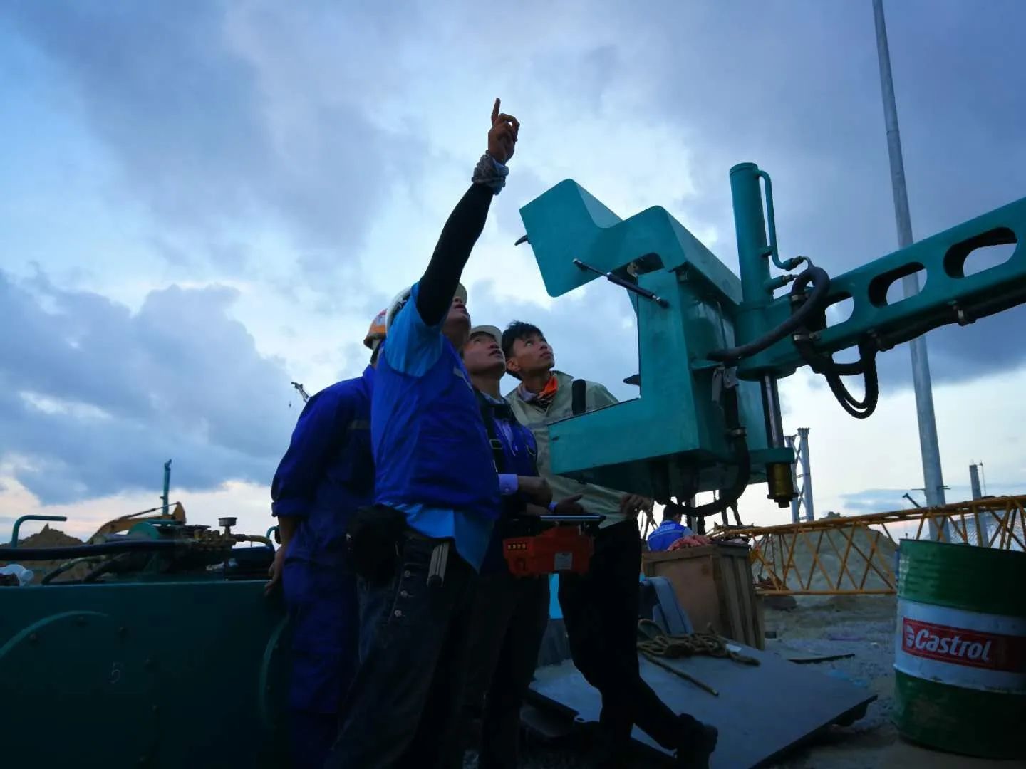 ¿´ÌǹûÅɶԹÙÍø¹¤½³ÃÇÔõÑùÓÃһ˫ÇÉÊÖ¡°ÄÃÄó¡±ÊÂÇé¡¢´´Ôì¡°Ææ¼£¡±