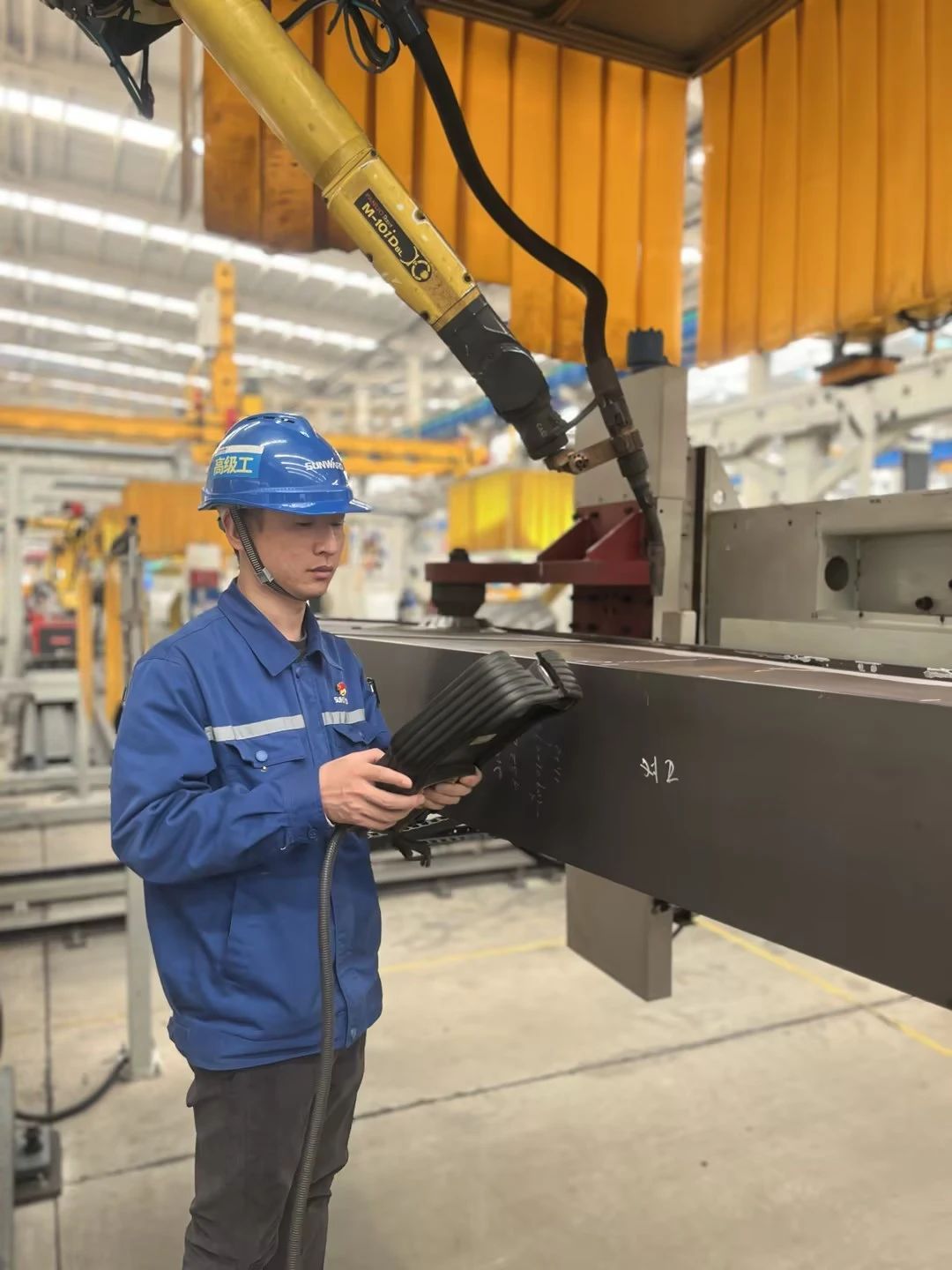 ¿´ÌǹûÅɶԹÙÍø¹¤½³ÃÇÔõÑùÓÃһ˫ÇÉÊÖ¡°ÄÃÄó¡±ÊÂÇé¡¢´´Ôì¡°Ææ¼£¡±