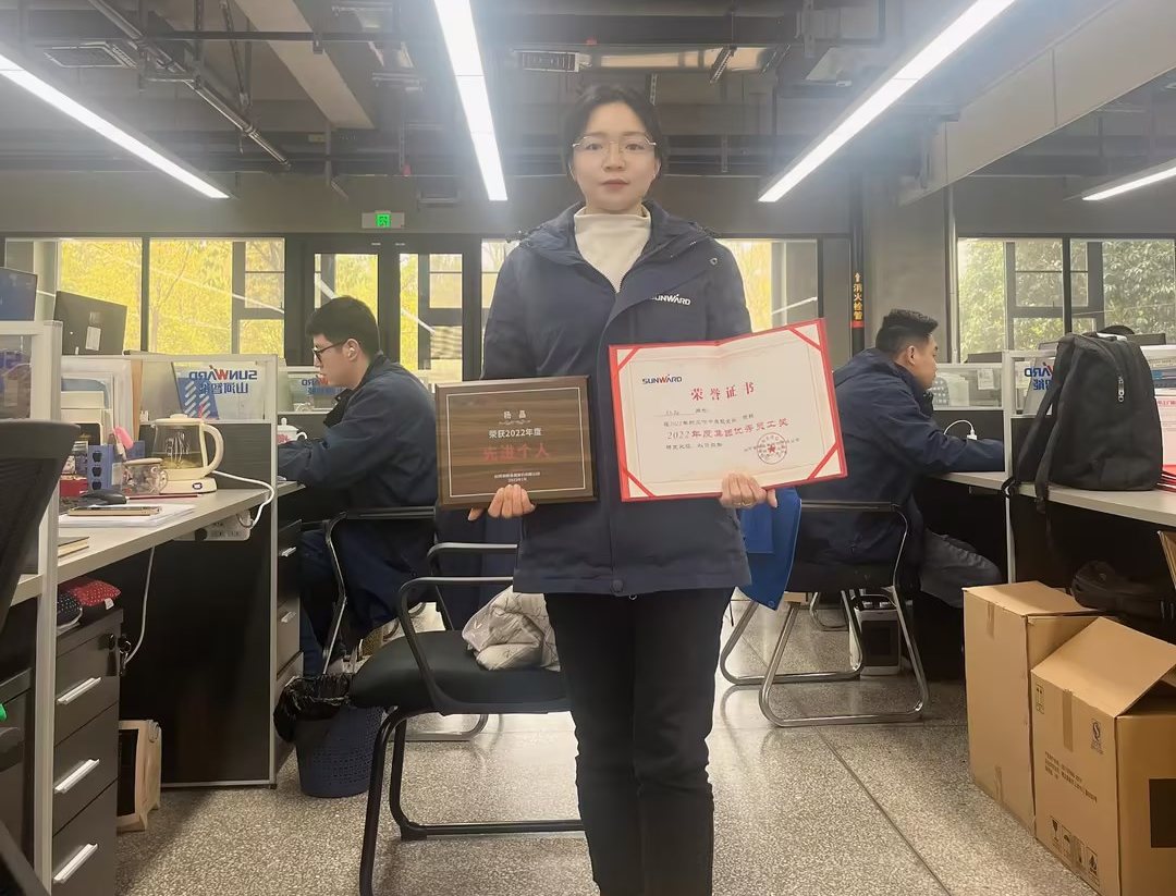 ��Ů�� | ĬĬ����or�������⣡����ֵ�ñ�������