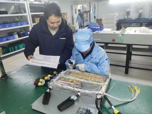 �ǹ��ɶԹ���-׷�󿵽�,����һ������