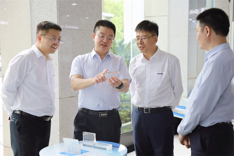 ��˫�򱼸� ������Ӯ���ǹ��ɶԹ������������ٸ���ǩ��ս�Ժ���Э��