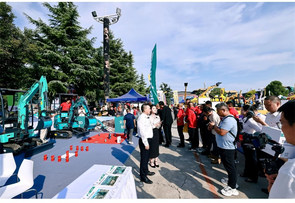 չ�֡��򡱶�ʵ�����ǹ��ɶԹ�����������2024΢�ڴ����С��װ�����