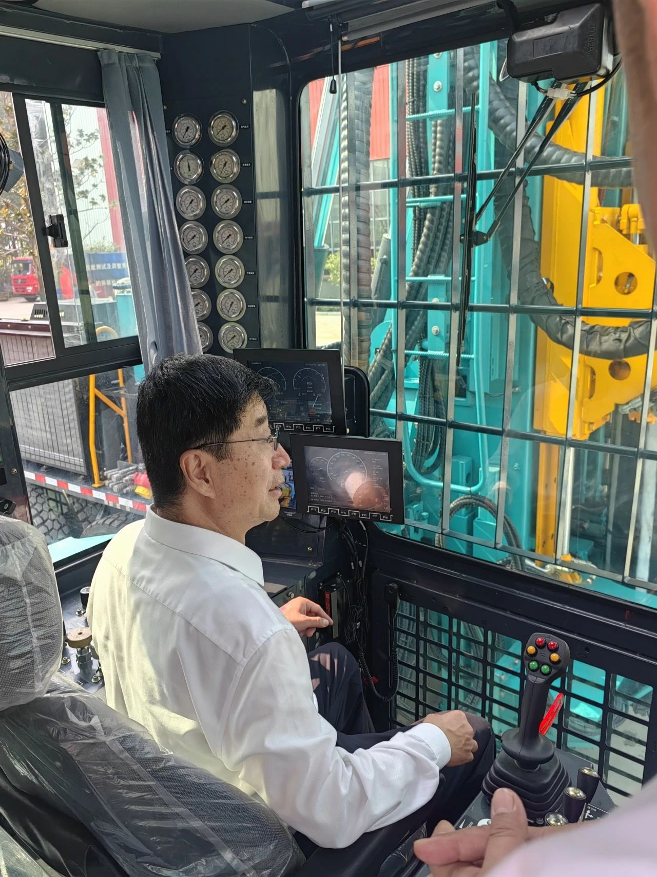 ÌǹûÅɶԹÙÍøÖÇÄÜÁ¢Òì×°±¸ÁÁÏàÌìÏ¿óɽ×ê̽£¨Ó¦ÇÀ¾ÈÔ®£©ÊÖÒÕ¾ºÈü