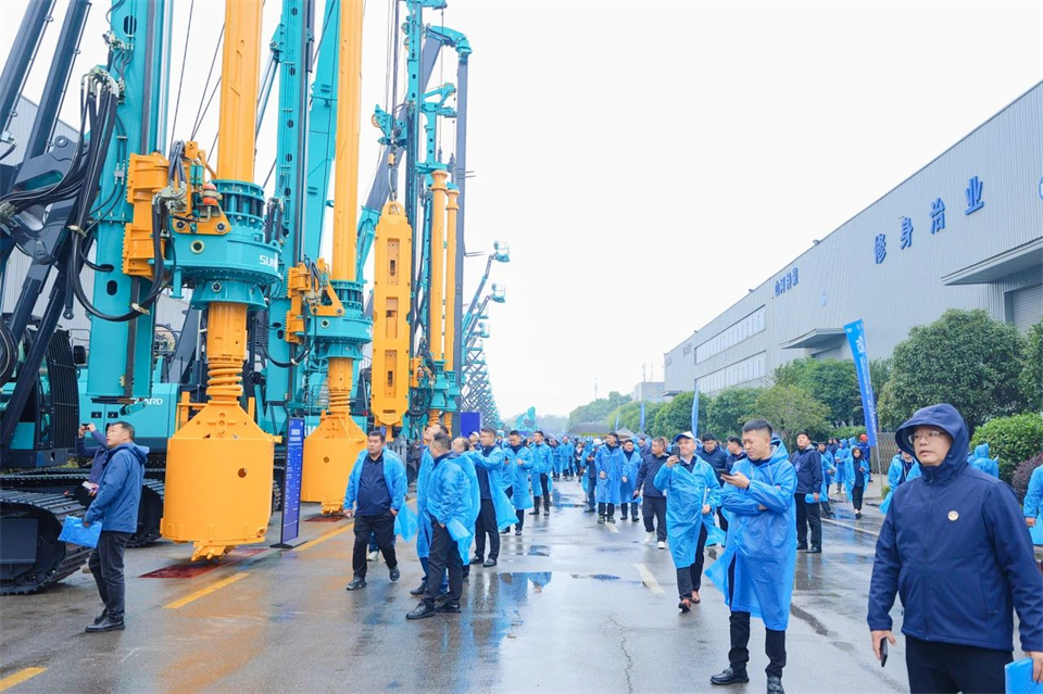 ���������ֵ������ɼ�δ�����ǹ��ɶԹ�������25���������ȫ��ͻ���ʢ�����