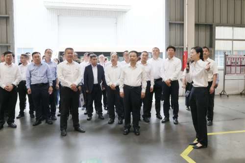 �ǹ��ɶԹ���-׷�󿵽�,����һ������