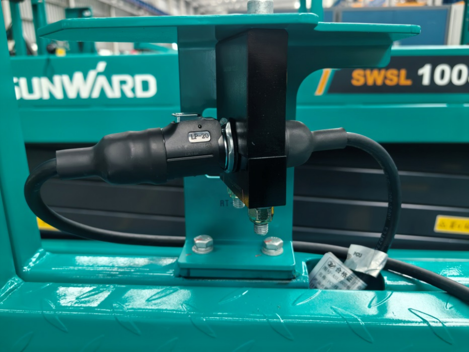 �ǹ��ɶԹ������ܵ綯Һ������ϵ�в�Ʒ��ȫ������Ϊ�ͻ���������ֵ