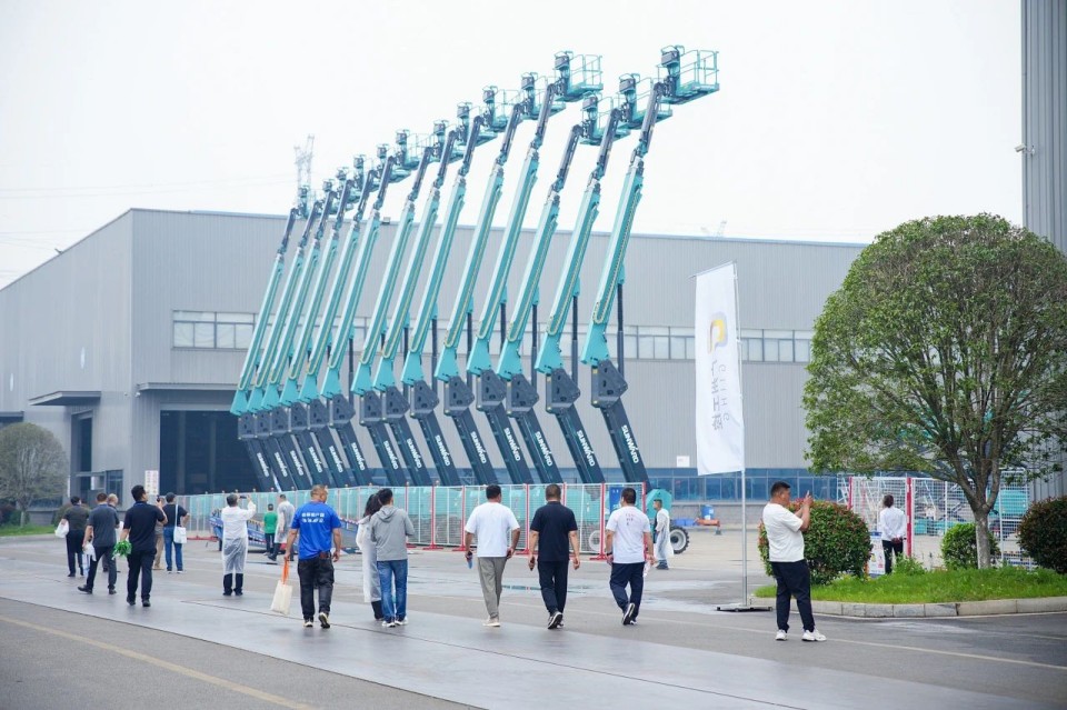 2025 CICEE | Բ���չ٣��ǹ��ɶԹ�������չ�����㾫�ʻ���