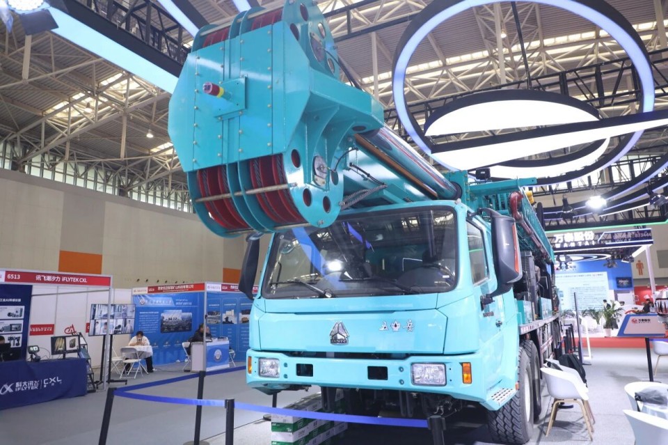 ¡°µØ¿±×°±¸ÄÜÁ¦ÌáÉýµÄÖØ´óÍ»ÆÆ¡±£¡ÌǹûÅɶԹÙÍøÖÇÄÜÍŽáÖйúú̿µØÖÊ×ܾÖÐû²¼T138³µÔØ×ê»ú