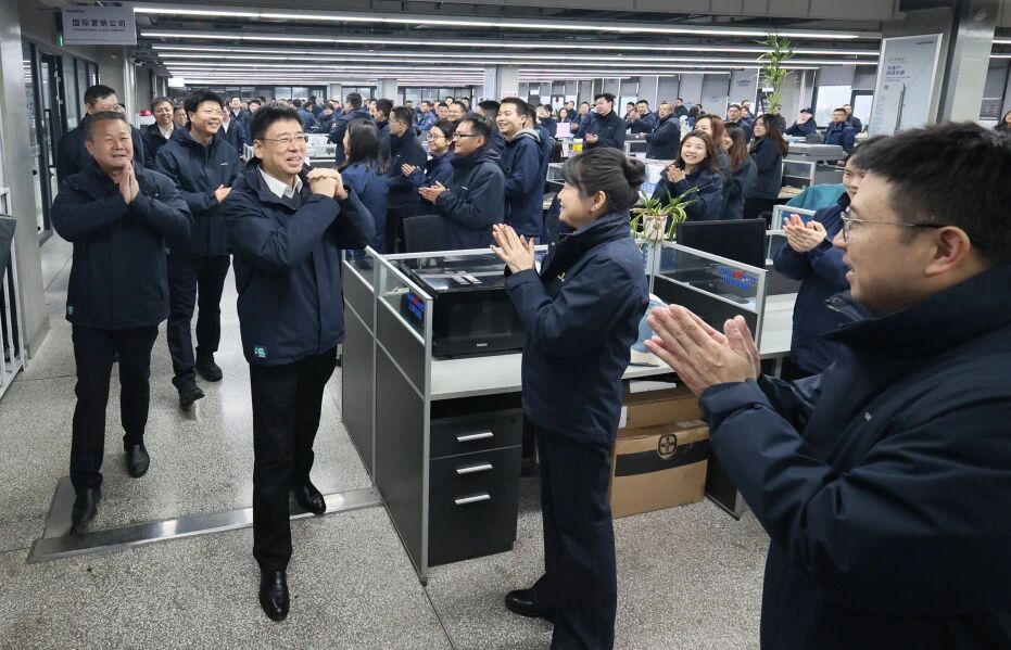 一马领先 开工大吉 | 糖果派对官网智能举行丙午新年开门红运动