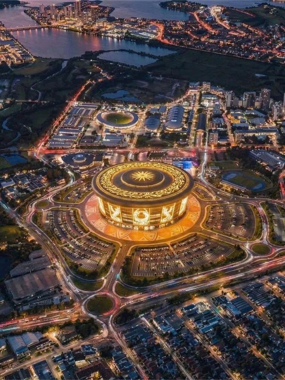 �ǹ��ɶԹ�������Һѹ����ѹ׮����Ⱥ��ҵ��ΪԽ��������������λ���